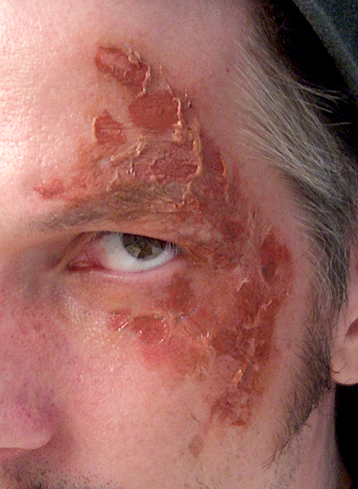 Latex Eye Wound Makeup